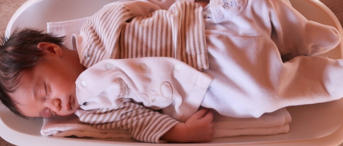 bảng cân nặng trẻ sơ sinh 
