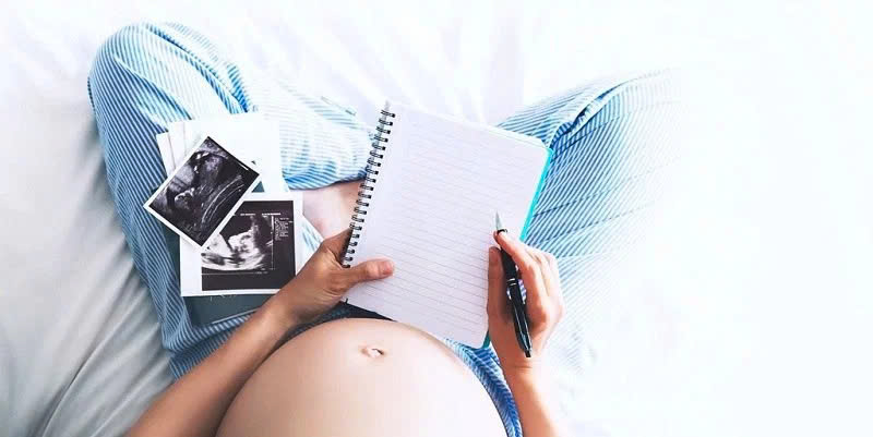 cân nặng thai nhi vượt chuẩn